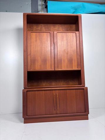 Vintage highboard design deens teak beschikbaar voor biedingen