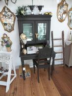 Schitterend brocante bureau inc stoel, Ophalen, Zo goed als nieuw