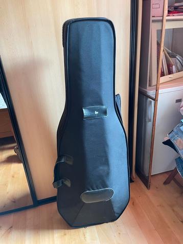 Cello Koffer beschikbaar voor biedingen