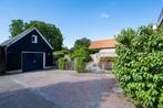 Circa 4m2 Waalformaat klinkers | Al uit de grond, Tuin en Terras, Ophalen, Gebruikt, Klinkers, Minder dan 5 m²