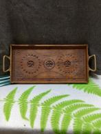 Klein vintage dienblad met Friese kerfsnedes., Ophalen of Verzenden, Gebruikt, Rechthoekig, Hout