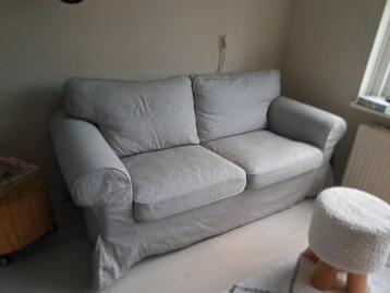 IKEA EKTORP 2-zits bank + 2 extra hoezen - afbeelding 1