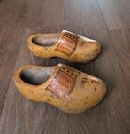 Paar gebruikte geel houten klompen, Tuin en Terras, Werkkleding, Ophalen of Verzenden, Gebruikt