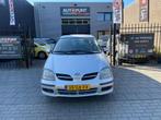 Nissan Almera Tino 1.8 Ambience 2e Eig! Trekhaak Airco NAP A, Auto's, Nissan, 1345 kg, 4 cilinders, 700 kg, Almera Tino