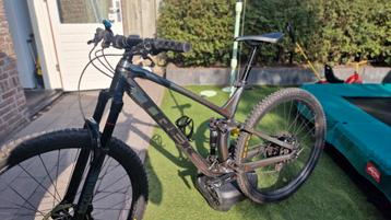 Trek fuel ex7 2022 XL beschikbaar voor biedingen