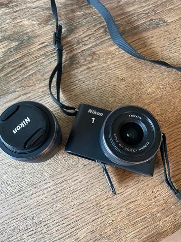 Nikon 1 J1 Compact Camera beschikbaar voor biedingen