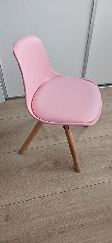 Roze kinder stoel, meisjeskamer zgan beschikbaar voor biedingen