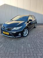 Toyota Auris 1.8 Hybrid Lease Clima Cruise Navi Camera PDC, Stof, Gebruikt, Zwart, 4 cilinders