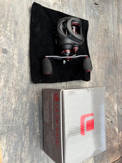 Ultimate cast pro 2.0, Watersport en Boten, Hengelsport | Roofvissen, Zo goed als nieuw, Molen, Ophalen of Verzenden