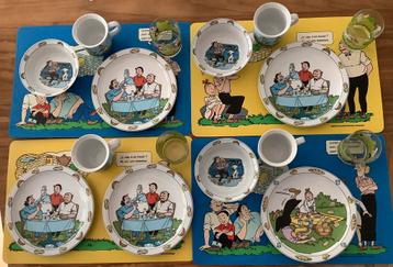 Suske & Wiske servies met placemats beschikbaar voor biedingen