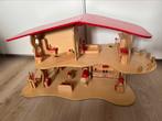 Houten poppenhuis + meubels waldorf montessori (excl maileg), Ophalen, Poppenhuis