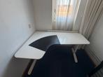 Ikea bureau, Huis en Inrichting, Bureaus, Ophalen, In hoogte verstelbaar, Zo goed als nieuw, Bureau
