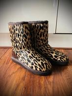 Dames Uggs maat 38, Kleding | Dames, Schoenen, Ophalen of Verzenden, Zo goed als nieuw, Zwart