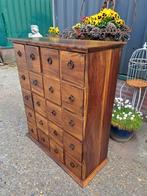 Oude geleefde teakhouten ladenkast, apothekerskast. archiefk, Ophalen of Verzenden, Zo goed als nieuw, 25 tot 50 cm