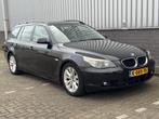 BMW 5-serie Touring 525i Navi | Cruise | Trekhaak | Youngtim, Auto's, Achterwielaandrijving, 2497 cc, Leder en Stof, Zwart
