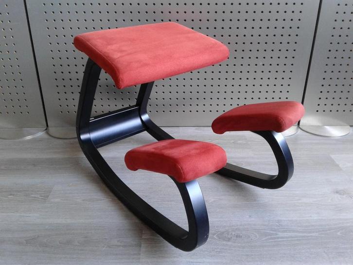 Stokke (Variér) Variable Balans (Steenrood), Prachtig!, Huis en Inrichting, Bureaustoelen, Zo goed als nieuw, Bureaustoel, Rood