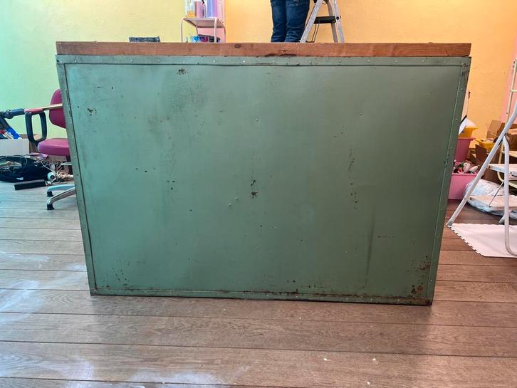 Vintage industriële werkbank / balie – uniek meubelstuk, Antiek en Kunst, Antiek | Meubels | Kasten, Ophalen