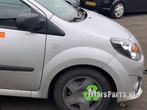 Scherm rechts-voor van een Renault Twingo (TED69), Ophalen of Verzenden, 3 maanden garantie, Gebruikt, Renault