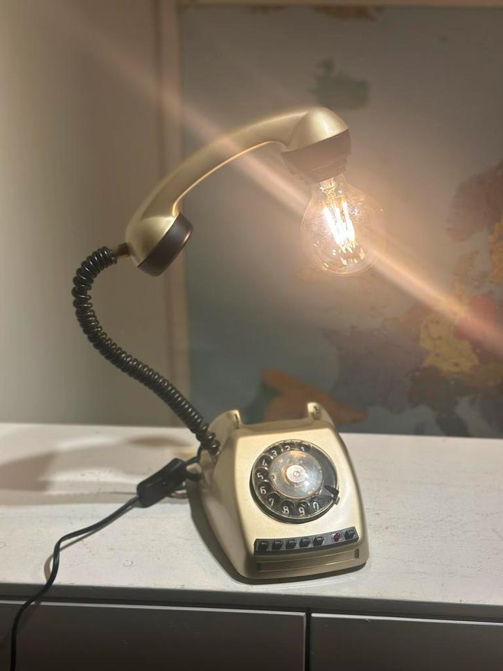 Vintage Gouden Telefoonlamp met E27 fitting, Huis en Inrichting, Lampen | Tafellampen, Gebruikt, Minder dan 50 cm, Metaal, Ophalen of Verzenden