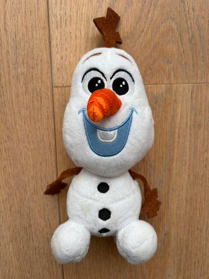 Olaf Frozen knuffel netjes, Kinderen en Baby's, Speelgoed | Knuffels en Pluche, Gebruikt, Overige typen, Ophalen of Verzenden