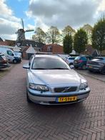 Volvo V70 2.4 140PK 2000 Grijs, Auto's, Voorwielaandrijving, 1800 kg, Zwart, 1505 kg