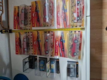 10 modelautos.  in originele verpakking   oa. shell ferrari  beschikbaar voor biedingen