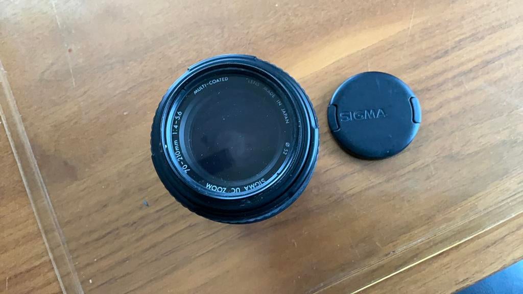 Sigma 20-70 mm lens voor Minolta, Ophalen of Verzenden, Zo goed als nieuw, 60 tot 70 mm, UV-filter
