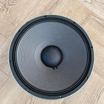 JBL 2225H driver 15” 8 Ohm in goede staat beschikbaar voor biedingen