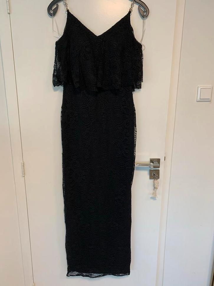 Zwarte kanten galajurk - maat 36/38, Kleding | Dames, Jurken, Zo goed als nieuw, Maat 36 (S), Zwart, Onder de knie, Ophalen of Verzenden