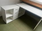 Stijlvol wit hoekbureau 1.40m x 1.35m, Ophalen, Gebruikt, Bureau