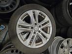 Mercedes C klasse Winterset 17 inch - 235/45/R17, Auto-onderdelen, Banden en Velgen, 17 inch, 235 mm, Banden en Velgen, Gebruikt