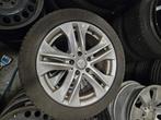 Mercedes C klasse Winterset 17 inch - 235/45/R17, Auto-onderdelen, Banden en Velgen, Ophalen, Gebruikt, Banden en Velgen, 17 inch