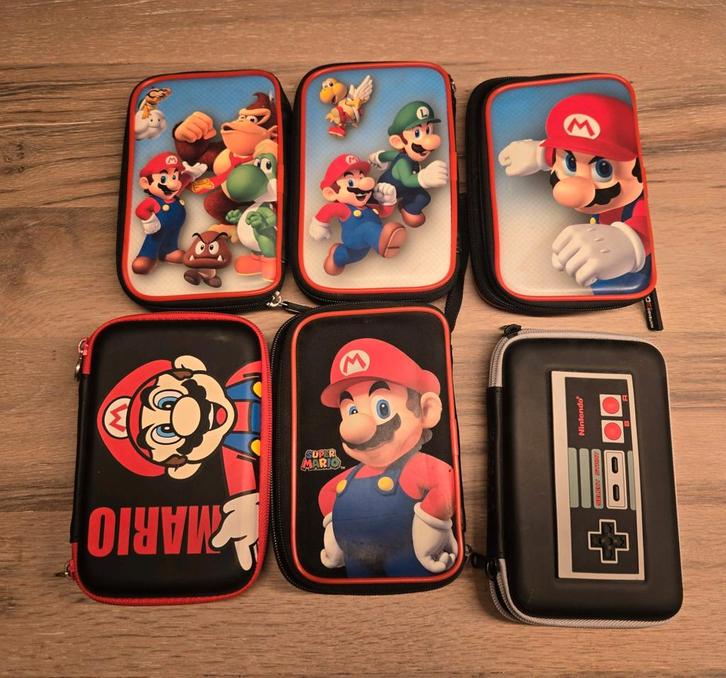 New Nintendo 3DS XL Hoesjes Mario NES, Spelcomputers en Games, Spelcomputers | Nintendo 2DS en 3DS, Nieuw, Ophalen