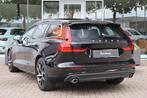 Volvo V60 B4 Business Pro 197pk Geartronic | Keyless | Pano, Auto's, Automaat, 4 cilinders, 1969 cc, Zwart