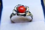 Antieke zilveren ring met bloed koraal, Sieraden, Tassen en Uiterlijk, Antieke sieraden, Verzenden, Zilver, Ring