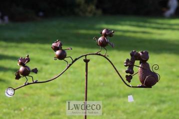 NIEUW bij Lwdeco balans tuinsteker met 4 honden 140x70cm beschikbaar voor biedingen