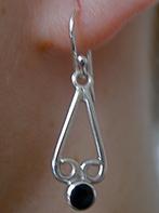 Zilveren 925 zilver oorhangers mooi bewerkt met zwarte onyx, Hangers, Verzenden, Zwart, Nieuw
