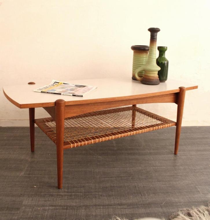 Jaren 50 60 teakhouten salontafel mid century design, Antiek en Kunst, Antiek | Meubels | Tafels, Ophalen