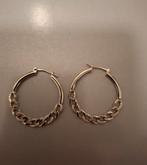 Prachtige dames hoepel oorbellen met zirkonia's, Ophalen of Verzenden, Nieuw, Overige materialen