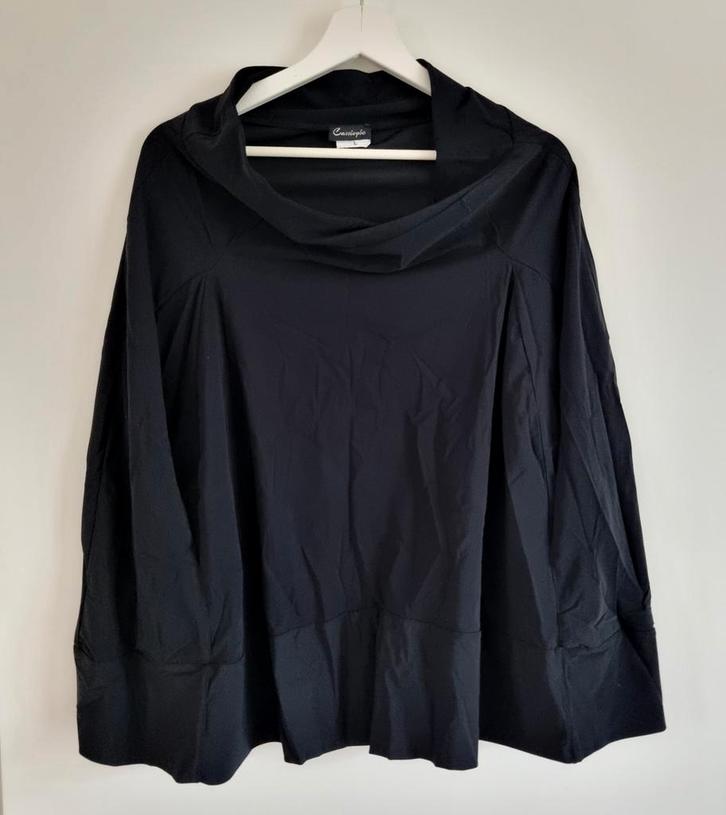 Mooie zwarte poncho/blouse Cassiopé maat L, Kleding | Dames, Blouses en Tunieken, Zo goed als nieuw, Maat 38/40 (M), Zwart, Ophalen of Verzenden