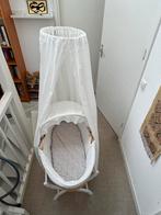 Mooie Moses mand met standaard en gordijn, Kinderen en Baby's, Babywiegjes en Ledikanten, Ophalen, Zo goed als nieuw, Wieg