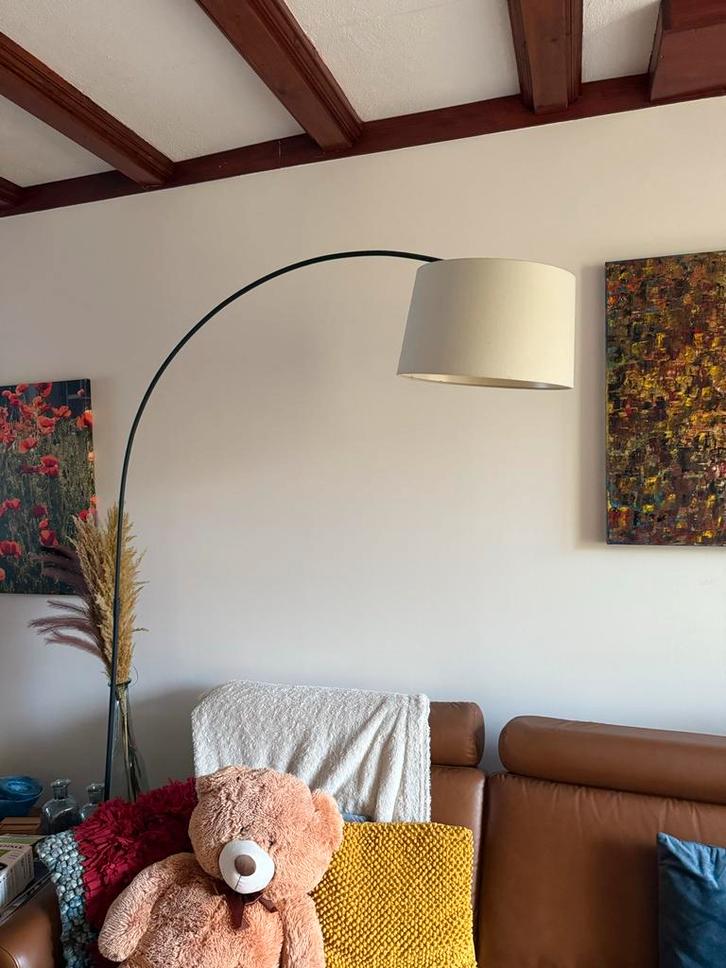 Grote Staande Lamp - 2.15m hoog, Huis en Inrichting, Lampen | Vloerlampen, Gebruikt, 200 cm of meer, Stof, Ophalen