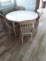 ronde houten keukentafel met 4 houten stoelen, Ophalen, Gebruikt