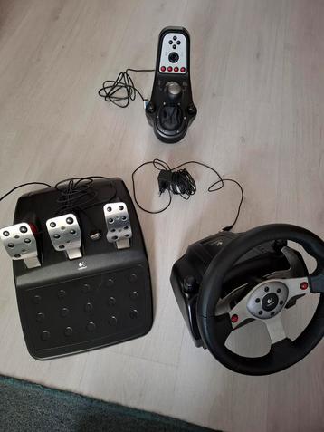 Logitech G25 - Defect ,lees de omschrijving  beschikbaar voor biedingen