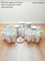 Grote partij porselein hotel koffie kopjes en schotels, Ophalen, Gebruikt, Overige stijlen