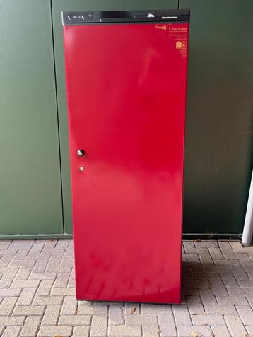 Wijnklimaatkast  Climadiff beschikbaar voor biedingen