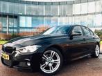 BMW 3-Serie 320i 184pk Aut 2018 Zwart, Auto's, Automaat, 1998 cc, Achterwielaandrijving, 1800 kg