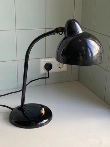 Hala bureaulamp beschikbaar voor biedingen