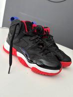 Air Jordan Maat 37,5, Ophalen of Verzenden, Zo goed als nieuw, Schoenen