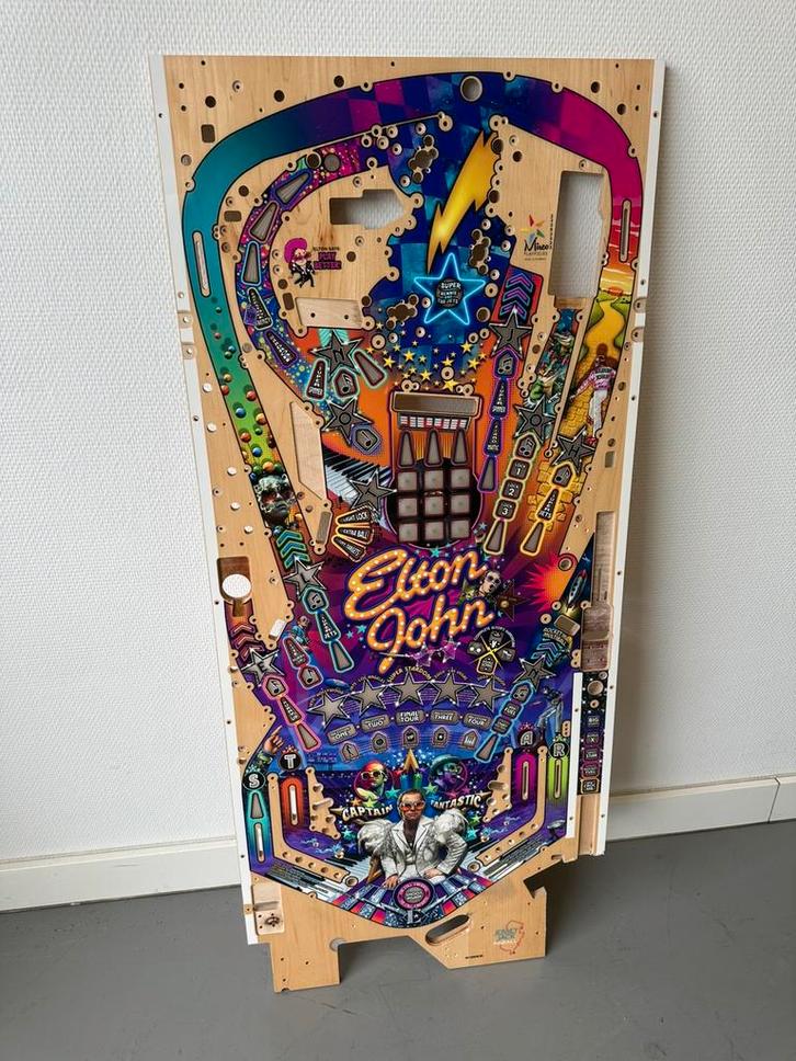Prachtig speelveld flipperkast JJP Elton John pinball, Verzamelen, Automaten | Flipperkasten, Zo goed als nieuw, Dot-matrix, Flipperkast